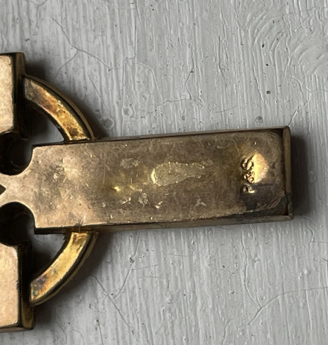 Antique 9k Yellow Gold Ladies Celtic Cross Small Pendant - Picture 4 of 19