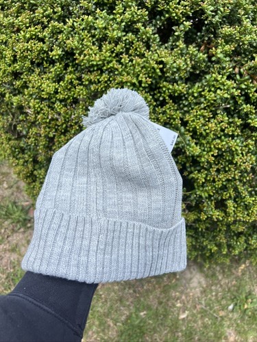 NEW Michael Kors Gray Rib Knit Pom Pom Beanie Hat One Size - Picture 7 of 10