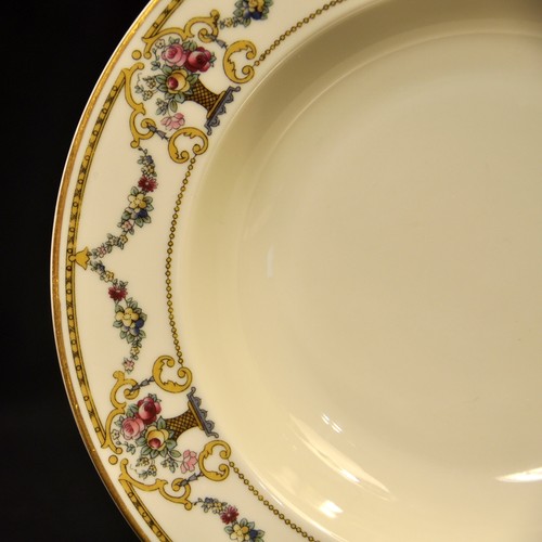 Bavaria H&Co Heinrich 4 Soup Bowls Rimmed Floral Basket Garland w/Gold 1930-1939 - Picture 5 of 12