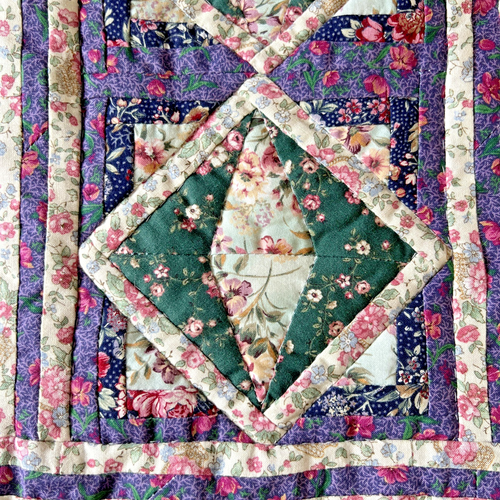 Vintage Handmade Patchwork Quilt – Purple Floral Cotton – 42" x 19" Perfect Cond - Picture 8 of 9
