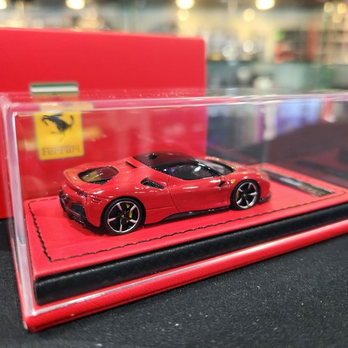 ART High End Boutique 1/64 Ferrari SF90 Stradale (Rosso) Resin Model w/Acrylic - Picture 4 of 4