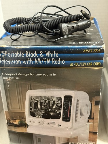 Spectra Mini 5" Portable Black & White TV with AM/FM Radio 52-BWR W - Picture 3 of 4