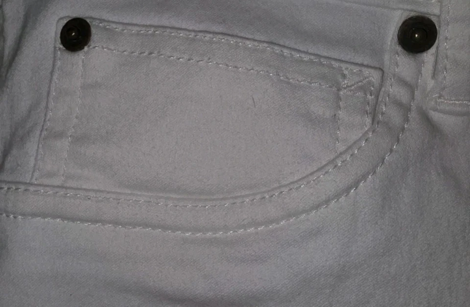 Pantalones cortos Converse blancos talla 14 elásticos Foto 3 de 4