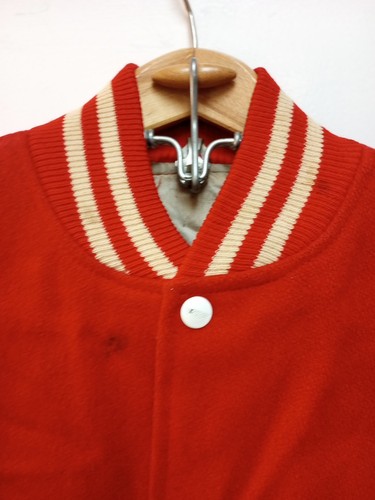 Vtg. Monroe Michigan High School Varsity Jacket Women's Red Wool Distressed 1975 - Picture 6 of 17