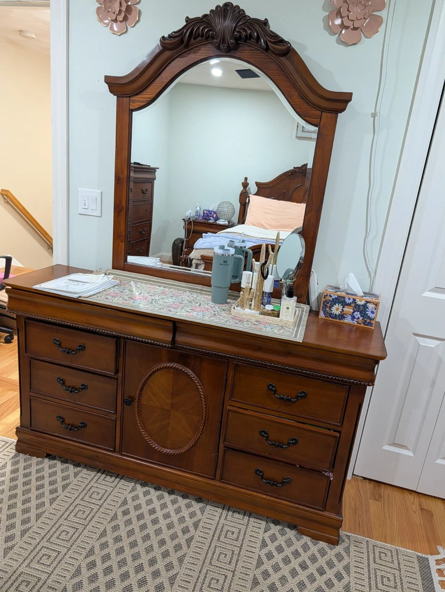 Juego De Dormitorio Para Casa De Muñecas Escala 1/12 – 6 Piezas De Madera Con Espejo Y Tocador (Townsquare T5669