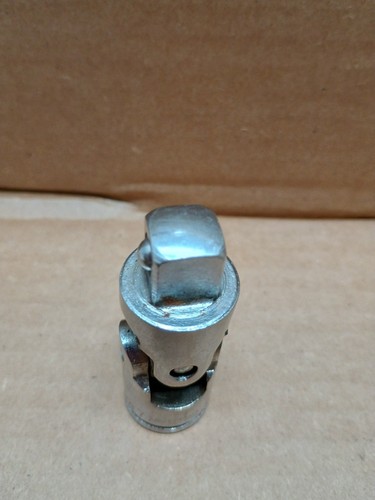 Vintage ARMSTRONG TOOLS 12-947 ARMALOY Universal Swivel Socket 1/2” Drive USA - Picture 2 of 4