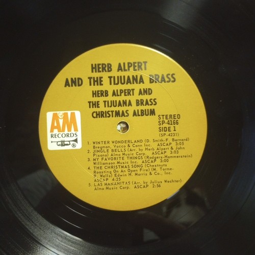 Herb Albert Christmas A&M Records Album Vinal LP - Picture 4 of 6