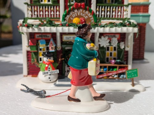 DEPT 56 Snow Village 2006 Christmas Crafts Cottage & Kittens wants New Fäustlinge - Bild 7 von 21