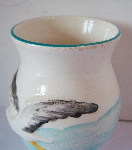 VTG GERMANY MINI VASE***3" TALL***HP RAISED RELIEF SEAGULL, POTTERS MARK - Imagen 8 de 9