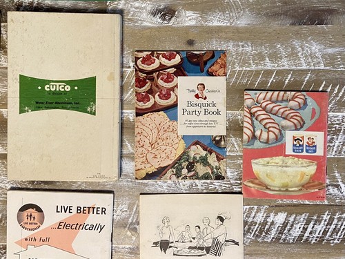 Lot of 16 Assorted Vintage Recipe Booklets Pamphlets Advertising Leaflets - Picture 11 of 14