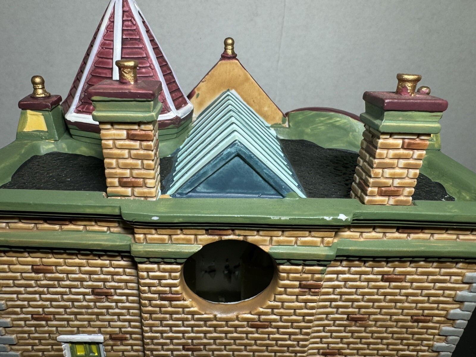Picture 10 of 24