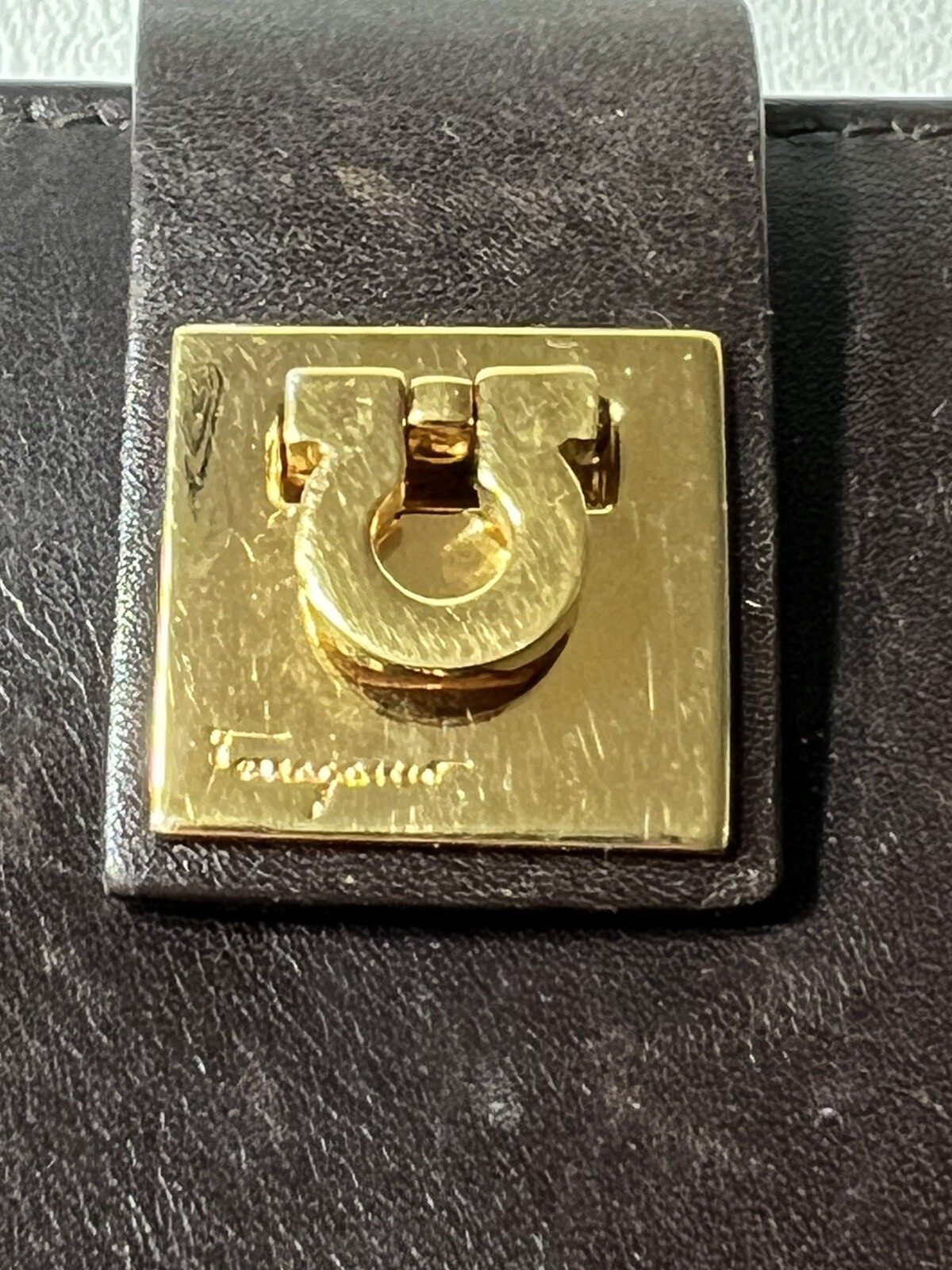 Picture 11 of 24