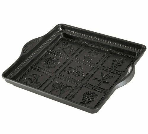 Nordic Ware English Shortbread Pan - Picture 3 of 5