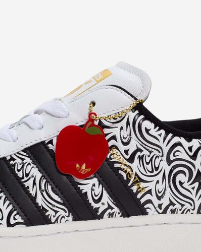 NUEVO EN CAJA*Zapatilla Adidas Superstar *Hombre*II NYC*Blanco Negro Escarlata*Talla 8-13 - Imagen 3 de 5