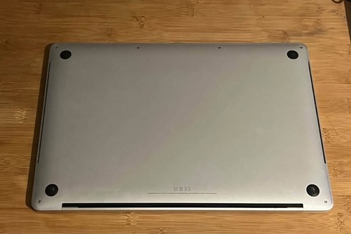 Apple MacBook Pro 15” (mid 2018) core i9, 32GB ram, 512GB SSD, Radeon pro 560x - Photo 4/6