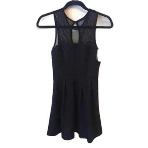 Abito nero tubino senza maniche Forever 21 nuovo con etichette buco della serratura schiena festa gotico S NUOVO - Foto 1 di 9
