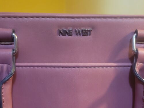 Cartera organizadora de bolso de hombro rosa polvoriento Nine West - Imagen 2 de 14