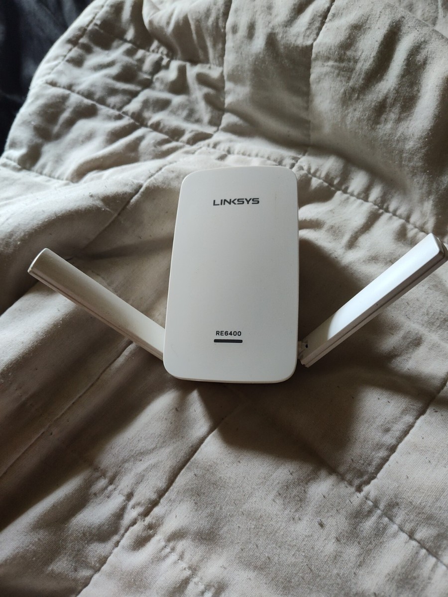 Linksys RE6400 Wifi Boost Dual Band WI-FI Gigabit Range Extender