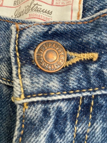 Vintage Levi Strauss & Co Signature Women Denim Jeans Size 10 Misses #138 - Picture 9 of 12