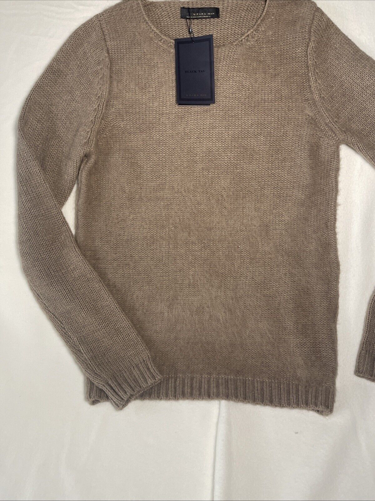Picture 1 of 6