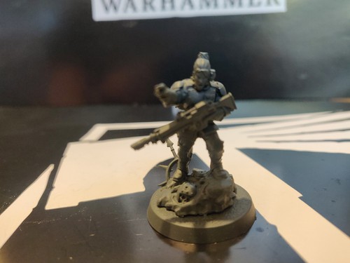 Warhammer 40k Astra Militarum Cadian Lieutenant Hero Minka Lesk