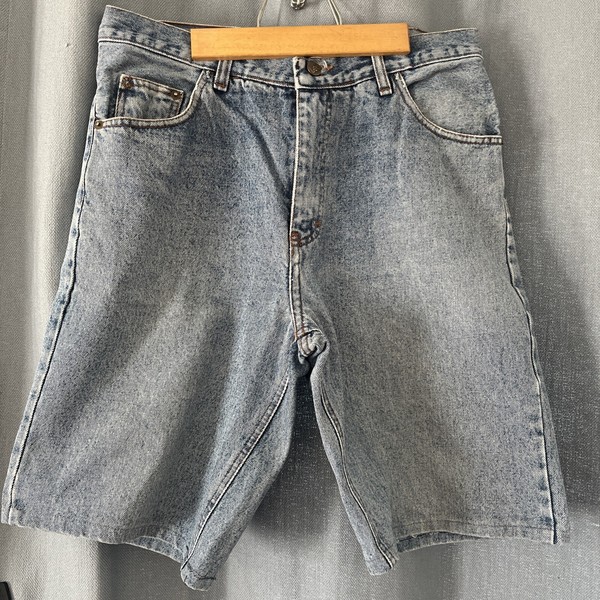 Lee Rough Rider Jean Shorts. Blue Denim. Size 32.#Vic 6