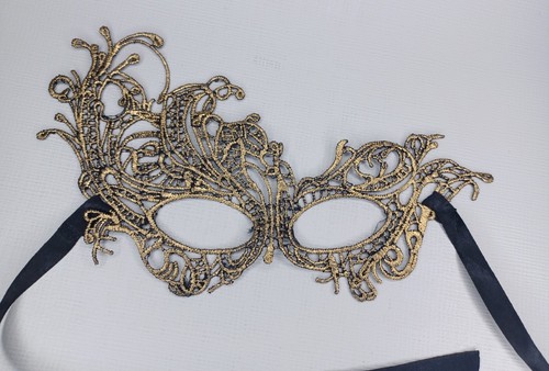 Gold Lacy Masquerade Mask Party Cosplay Halloween Accessory - Picture 2 of 6