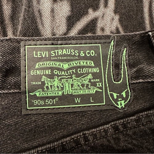 Pantalones de mezclilla para mujer LEVI'S X Barbie Ferreira 501 años 90 talla 27 negro cara de demonio nuevos sin etiquetas - Imagen 14 de 16