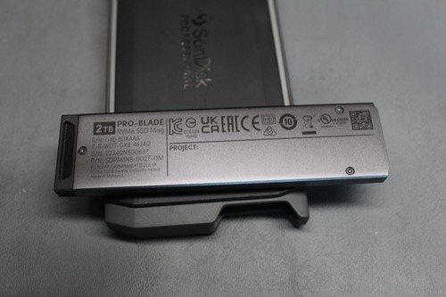 Sandisk Professional Pro-Blade Transport Premium Portable 2TB SSD *AS IS* - Afbeelding 8 van 9