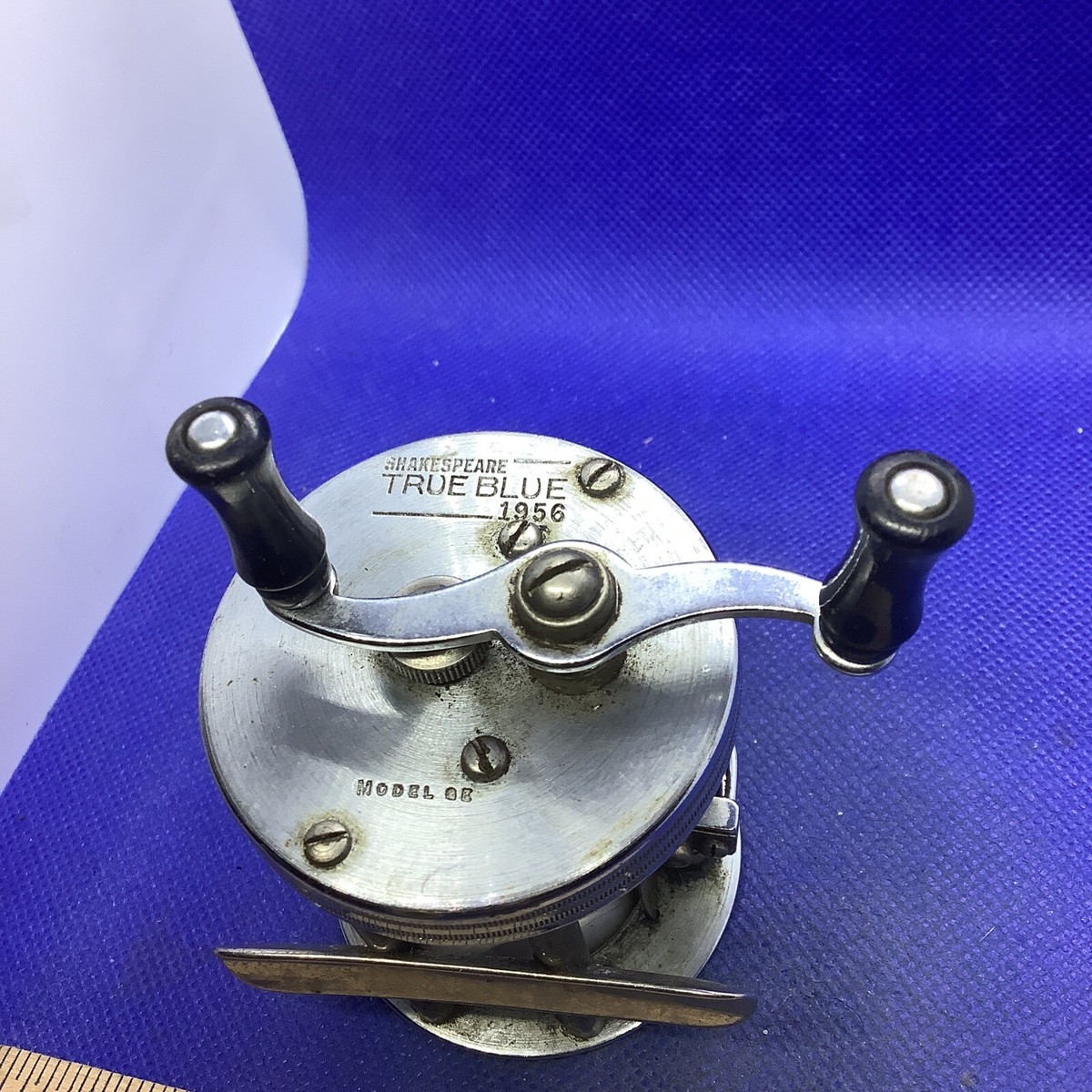 vintage shakespeare TRUE BLUE 1956 model FK old reel USA バス