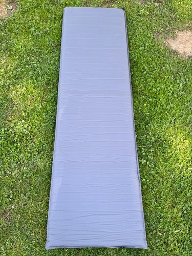 REI Trekker 1.75 Regular Self Inflating Sleeping Pad Gray 72x20/1.75" - Picture 5 of 7