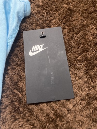 Womens Nike Tank Top Size XS New With tag - Picture 2 of 4