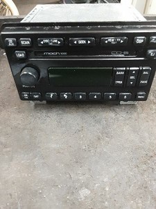 Audio-Equipment-Radio-Receiver-Am-fm-cd-6-Disc-Fits-01-04-MUSTANG-730758