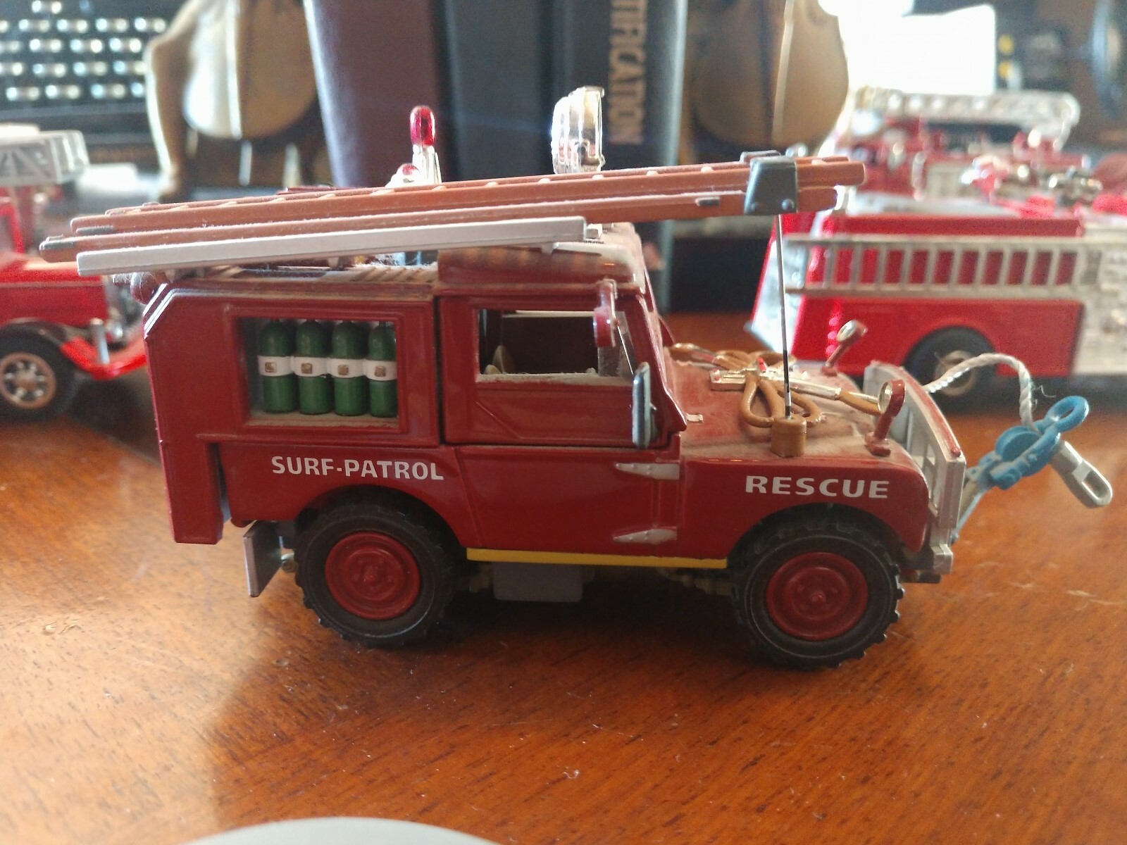(Rare)1 43 1952 LAND ROVER RESCUE SURF PATROL by MATCHBOX COLLECTIBLES (Rare)1 43 1952 LAND ROVER RESCUE SURF PATROL by MATCHBOX COLLECTIBLES