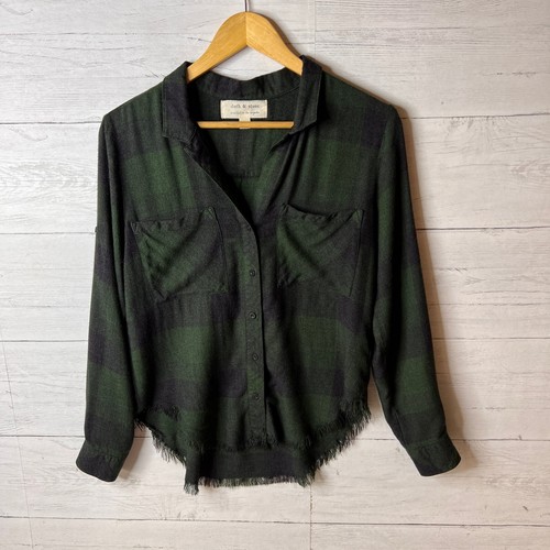 Anthropologie Cloth & Stone Top Womens SZ XS Navy & Green Plaid Flannel Raw Hem - Picture 3 of 15