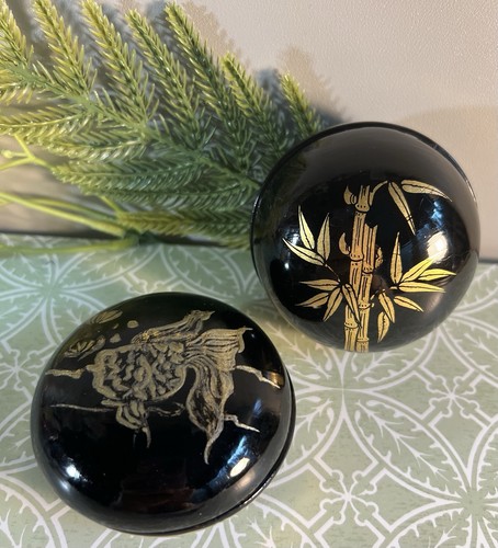 2 Thai Black Lacquerware Boxes With Gold Bamboo And Fish Motif. - Picture 11 of 16