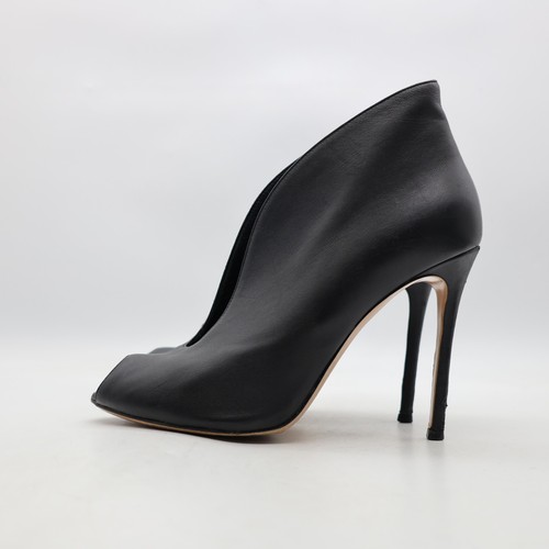 Gianvito Rossi Vamp Women's Size 39.5 Black Leather Peep Toe Booties - Picture 3 of 12