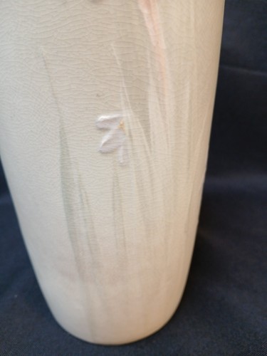 Weller Pottery Hudson 10" Narcissus Vase - Picture 7 of 21
