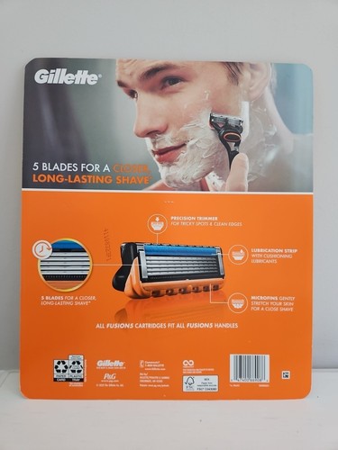 16 cartucce ricarica rasoio Gillette Fusion5 uomo 5 lame adatte a tutti i manici Fusion5 - Foto 3 di 7