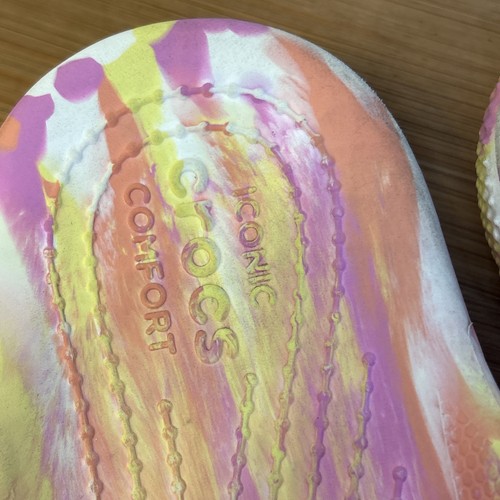 Crocs Mujer Clásico Mármol Tie Dye Slide Sandalias Papaya Mujer’s 8 Naranja Rosa - Imagen 11 de 11