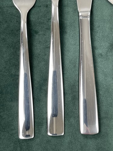 Oneida Stainless ANDORRA Flatware 5Piece Place Setting Fork Spoon Knife - Picture 3 of 12