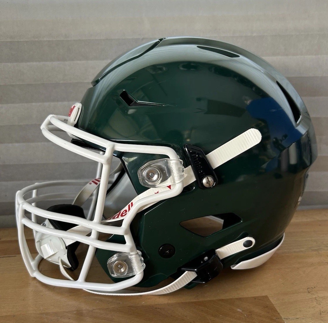 NEW * Riddell SPEED FLEX speedflex football Helmet adult