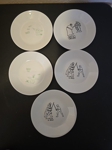 Set of 5 Corelle Star Wars 6.75" Dessert Plates EUC!