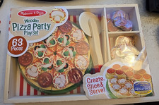 Melissa & Doug Wooden Pizza Party Play Food Set with 63 pieces!! Sealed **NEW**