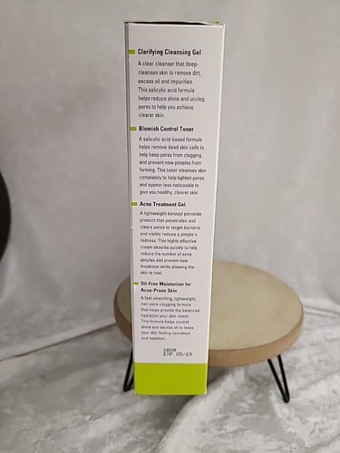 Mary Kay ClearProof Acne System - Full Size - Expires 05/23 - Picture 5 of 8