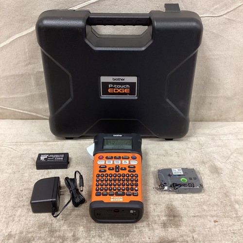 BROTHER PT E300 stampante portatile per etichette senza connettività wireless 180 dpi - Foto 1 di 3