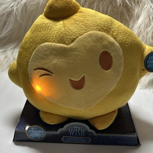 Disney Wish Hug and Wish Star Twinkling Lights Plush Soft Toy NEW! - Picture 3 of 11