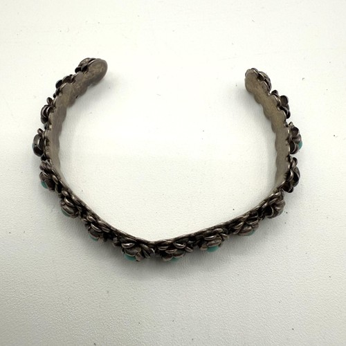 Vintage Mexican Sterling Silver Turquoise Cuff Bracelet Floral 925 Taxco Hecho - Picture 2 of 4