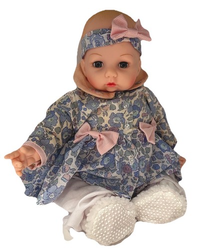 Madame Alexander Blue Butterfly Victoria Baby Doll Vinyl Cloth Pellets Bunny
