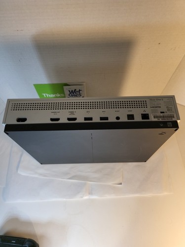 Xbox One S 500GB Console 1681 White Bundle+10 Games And Accessories See Photos - Picture 9 of 24
